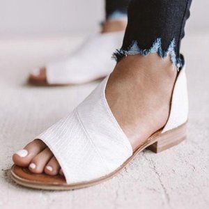 💫2XHP💫Snake texture side cut peep toe bootie